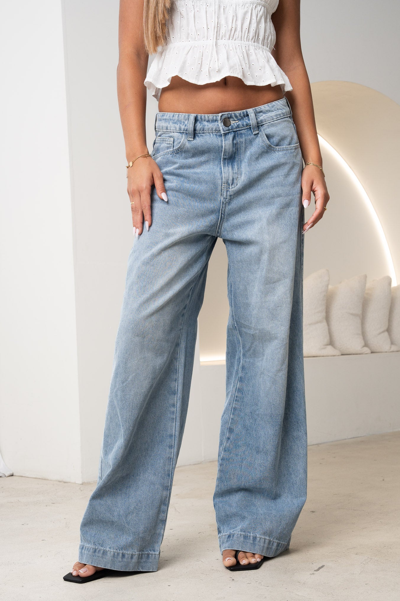 Novo High Rise Jean