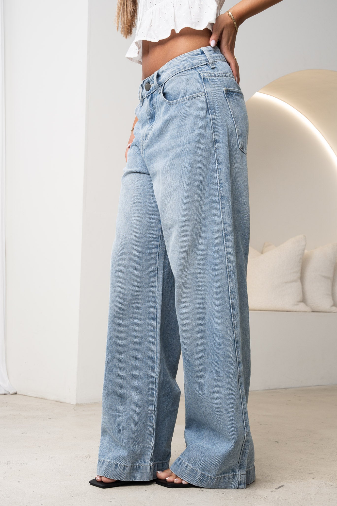 Novo High Rise Jean