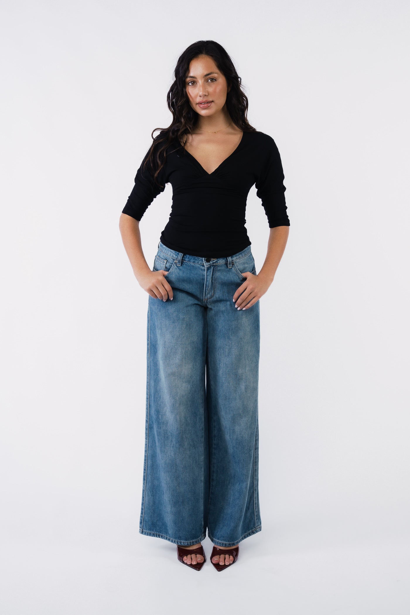 Gigi Low Wide Jeans