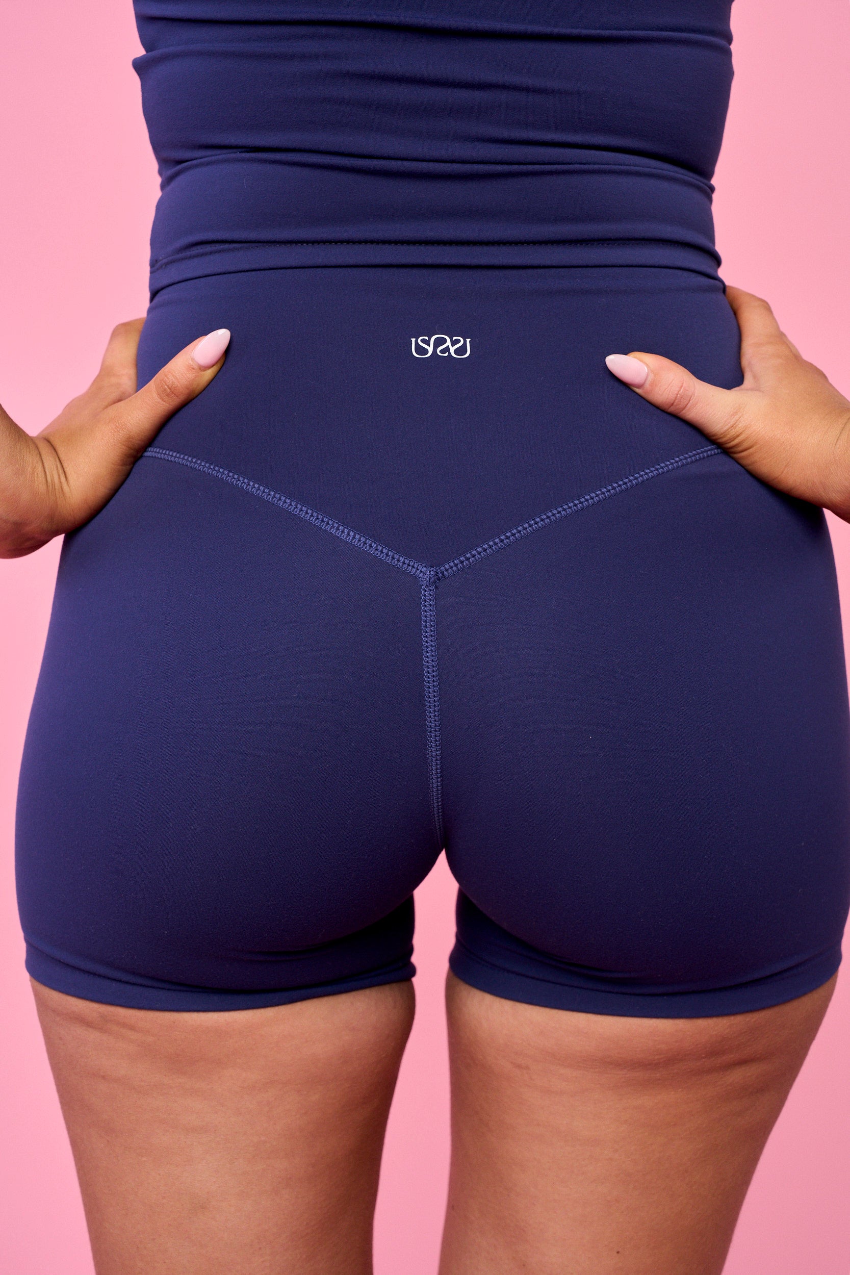 Ease Short